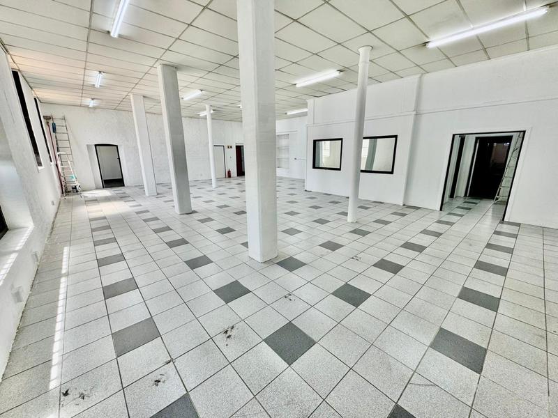 To Let commercial Property for Rent in Woodstock Western Cape